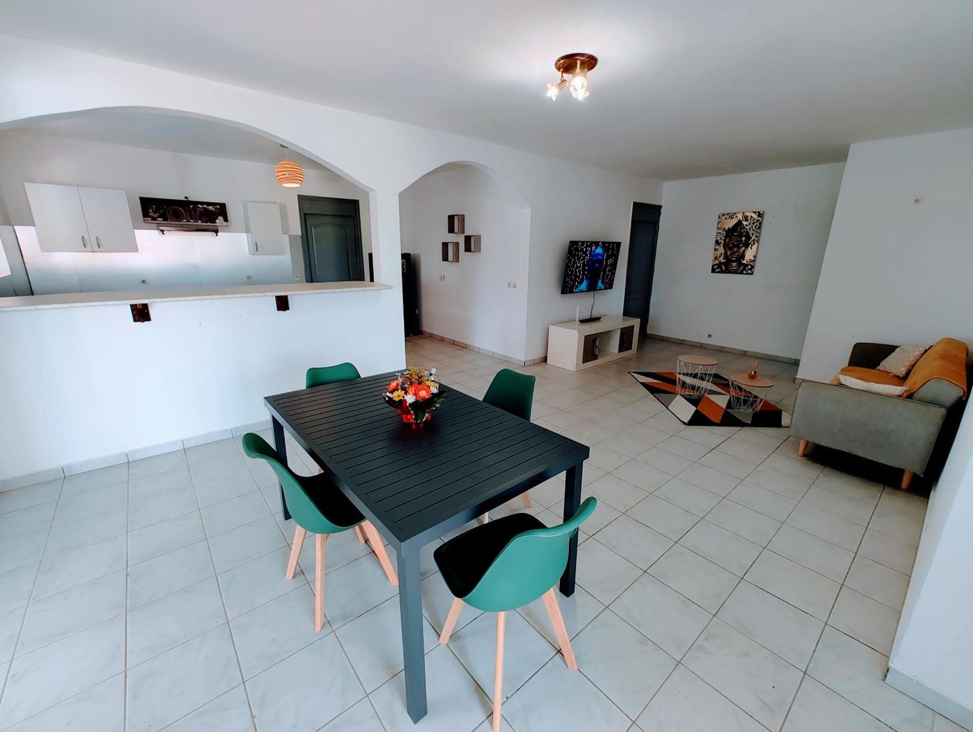 Le Nil Appartement Cosy Tout Confort Baie-Mahault Exteriér fotografie