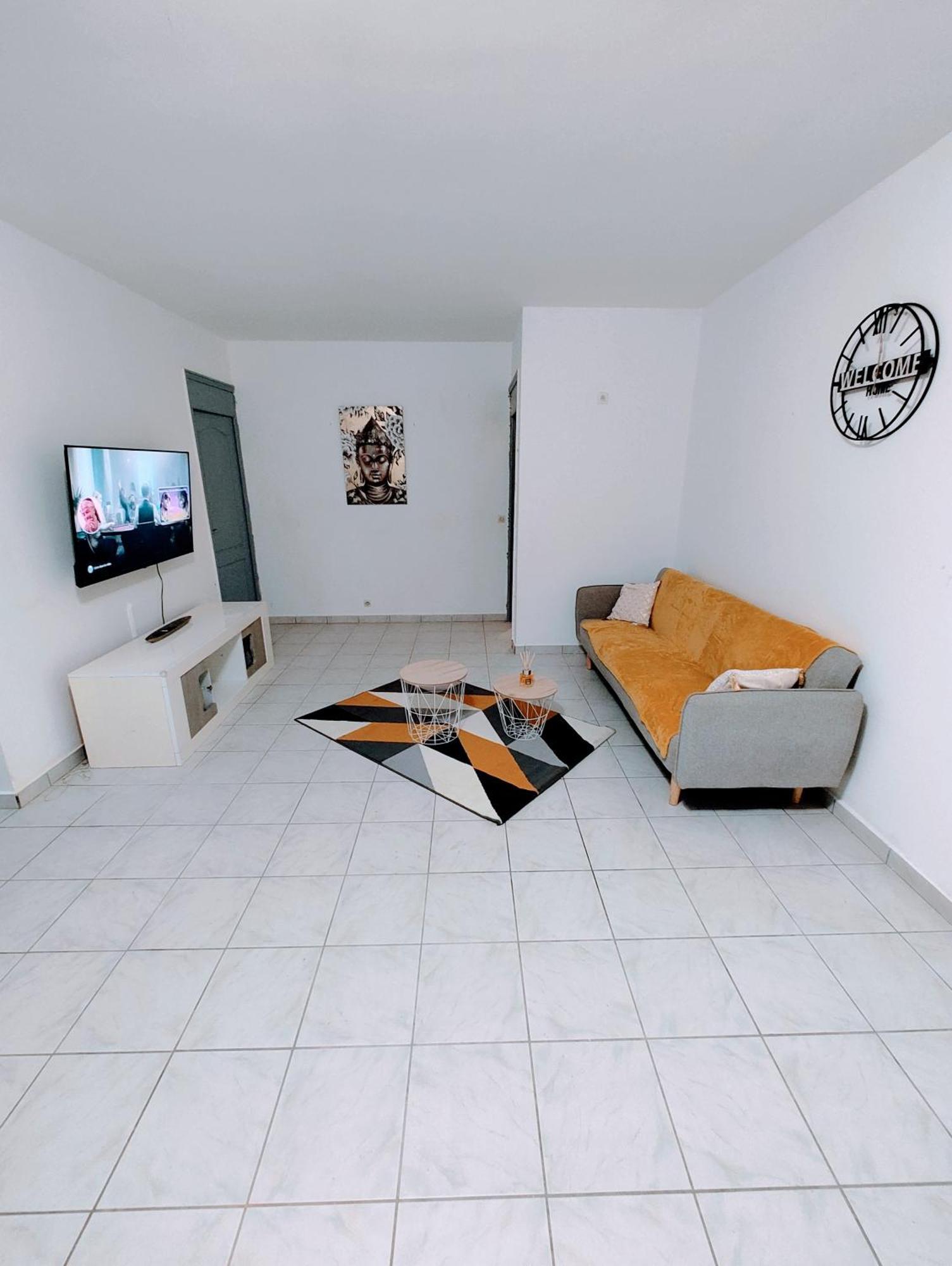 Le Nil Appartement Cosy Tout Confort Baie-Mahault Exteriér fotografie