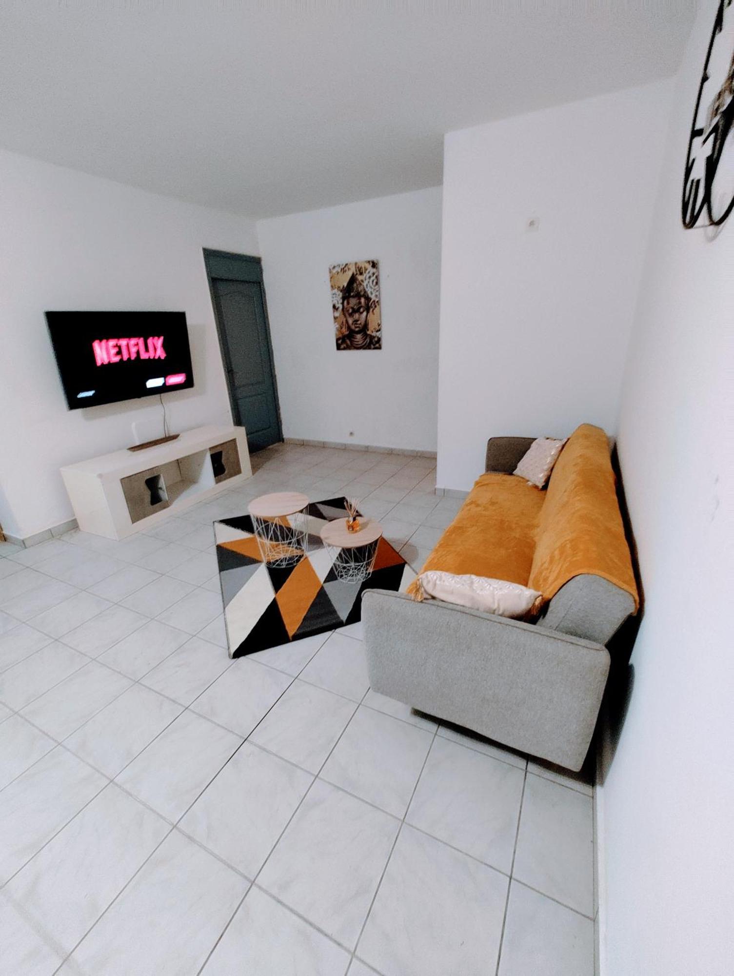 Le Nil Appartement Cosy Tout Confort Baie-Mahault Exteriér fotografie